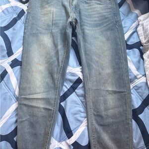 Men's Light Blue Jeans